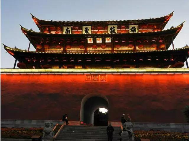 建水古镇.jpg